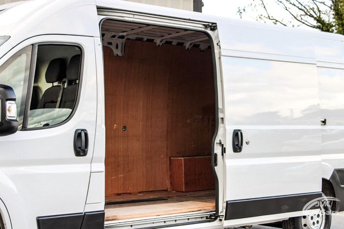Opel Movano 2023