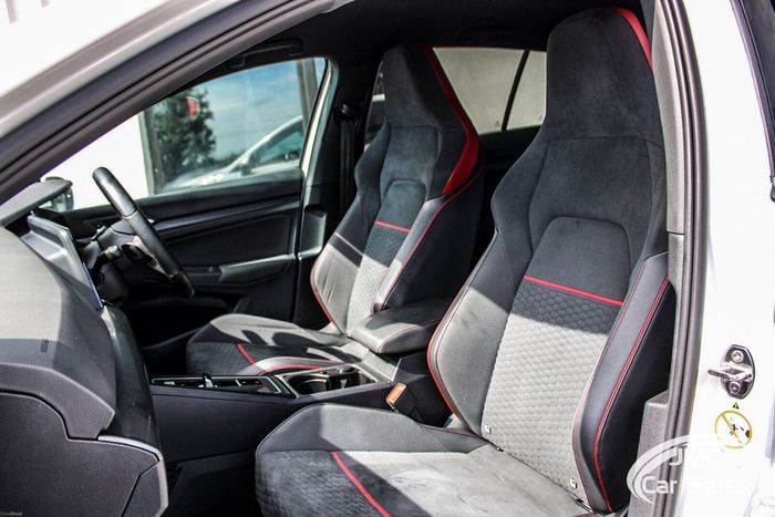 Volkswagen Golf 2022