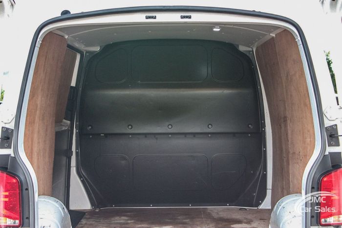 Volkswagen Transporter 2021
