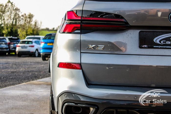 BMW X5 2024