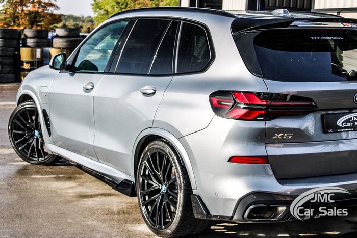 BMW X5 2024