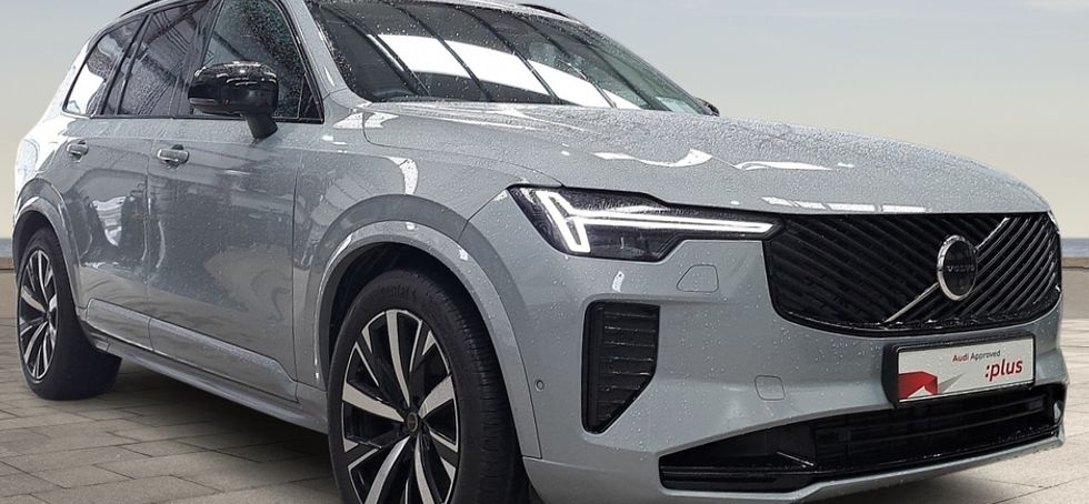 Volvo XC90 2025