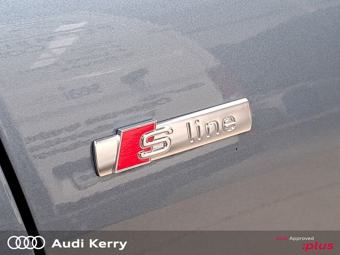 Audi Q4 E-tron 2025