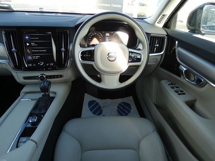 Volvo V90 2019