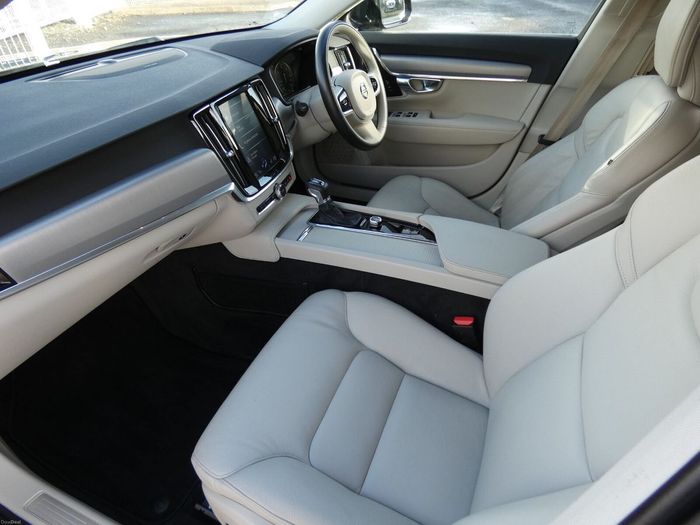 Volvo V90 2019