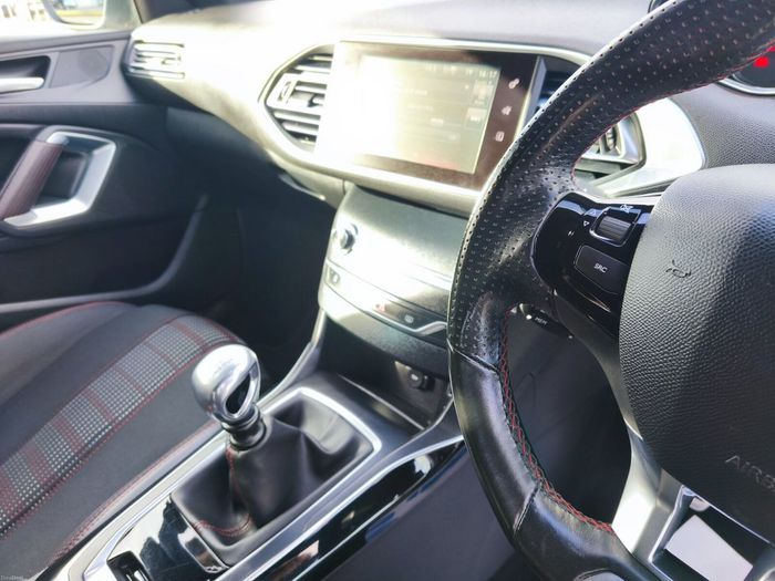 Peugeot 308 2017