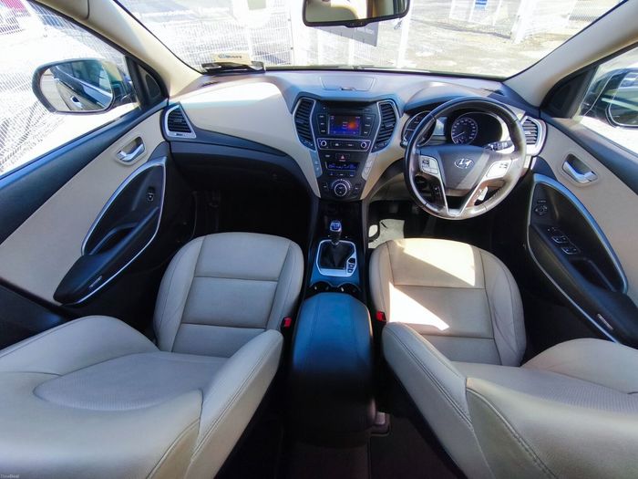 Hyundai Santa Fe 2017