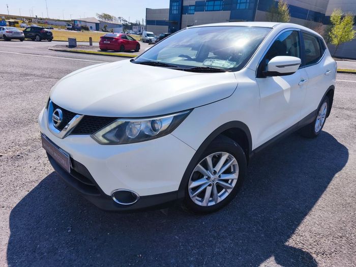 Nissan QASHQAI 2015
