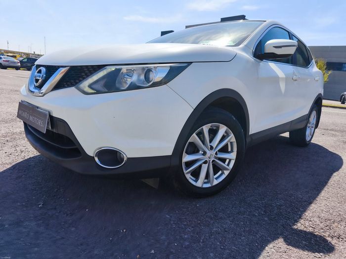 Nissan QASHQAI 2015