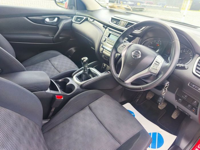 Nissan QASHQAI 2015