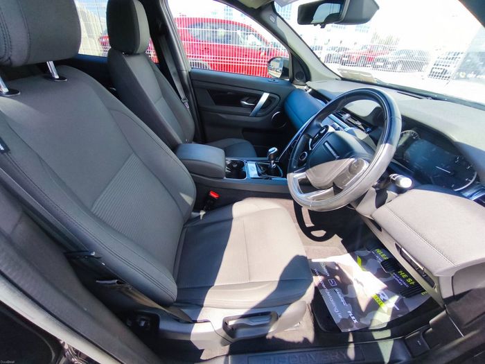 Land Rover Discovery Sport 2020