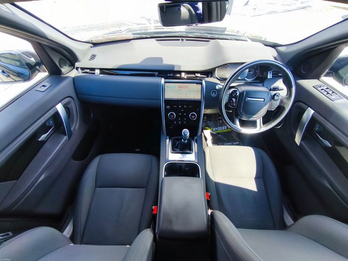 Land Rover Discovery Sport 2020