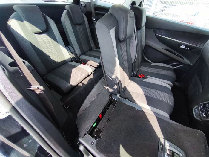 Peugeot 5008 2019