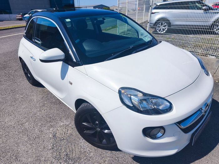Opel Adam 2016