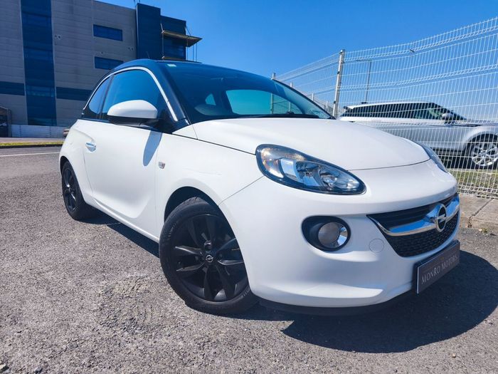 Opel Adam 2016