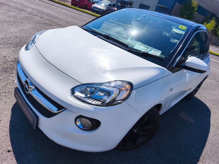 Opel Adam 2016