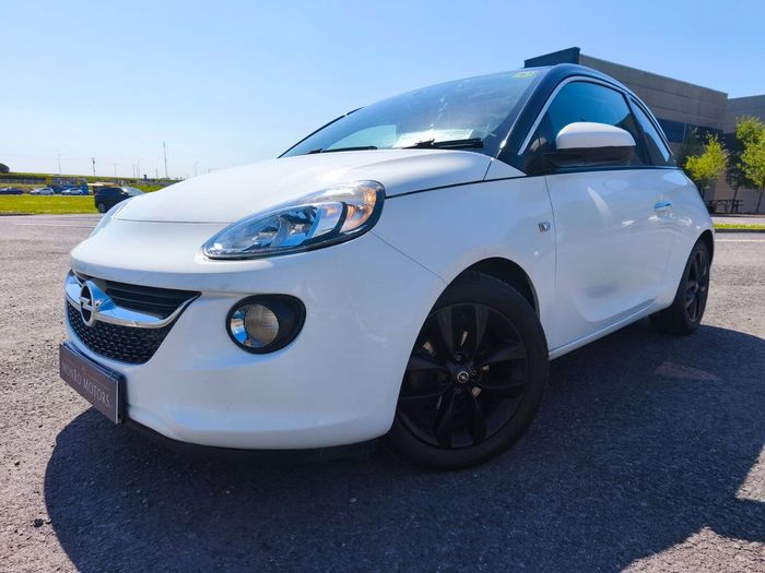 Opel Adam 2016