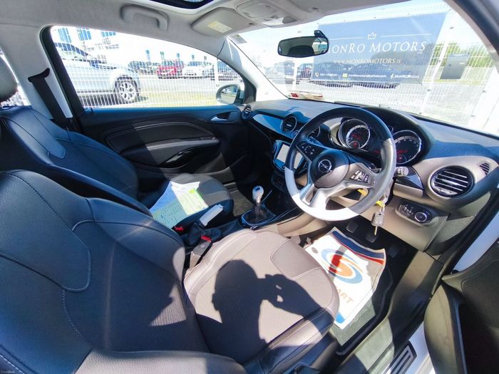 Opel Adam 2016