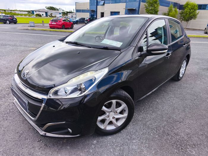 Peugeot 208 2016