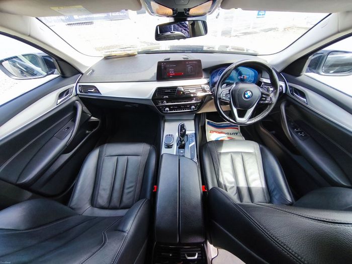 BMW 5 Series 2019