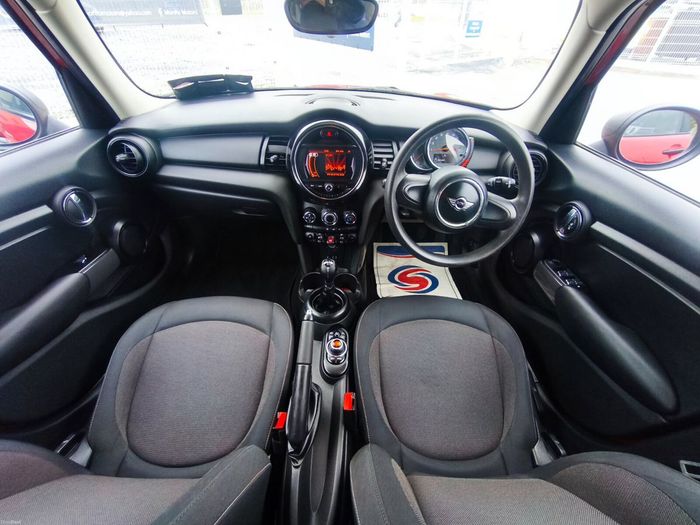 MINI One 2016