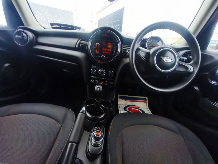 MINI One 2016