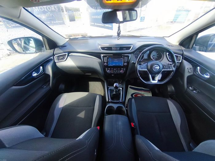Nissan QASHQAI 2018