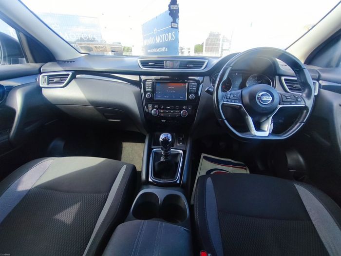 Nissan QASHQAI 2018