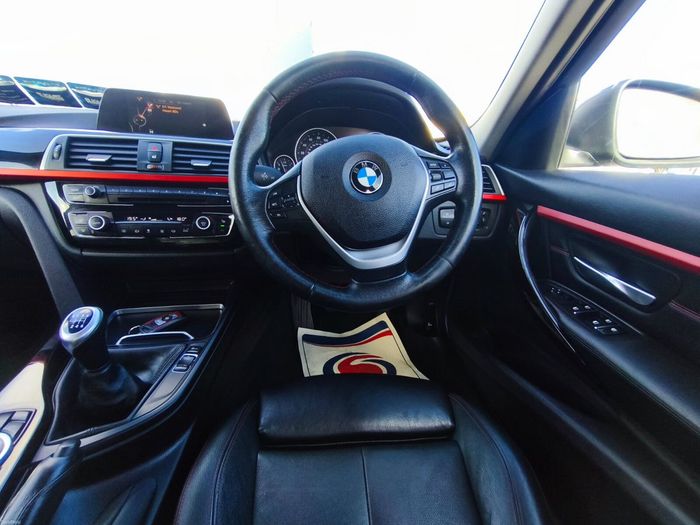 BMW 3 Series 2016