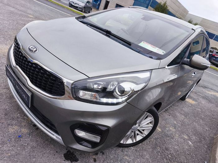 Kia Carens 2018