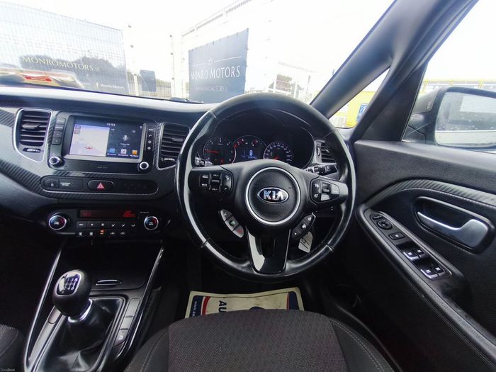 Kia Carens 2018