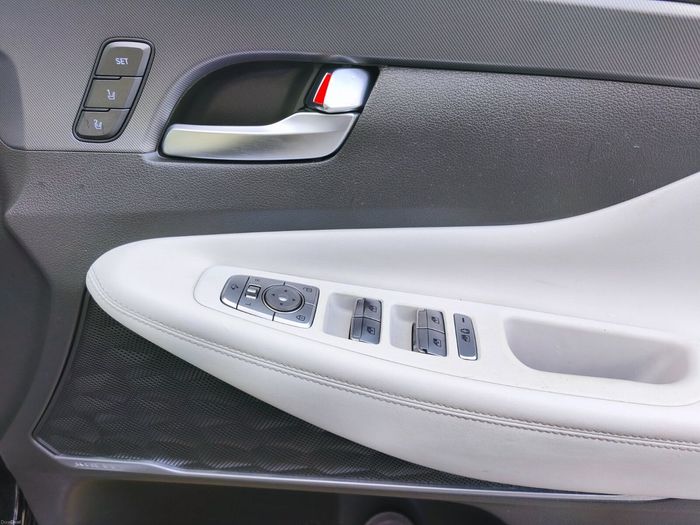 Hyundai Santa Fe 2022