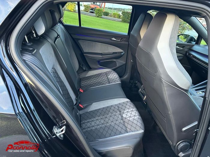 Volkswagen Golf 2021