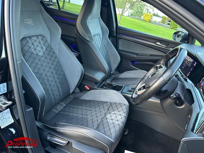 Volkswagen Golf 2021