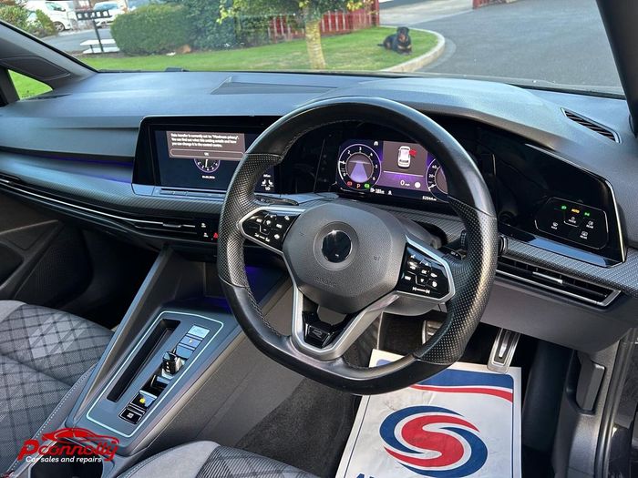 Volkswagen Golf 2021