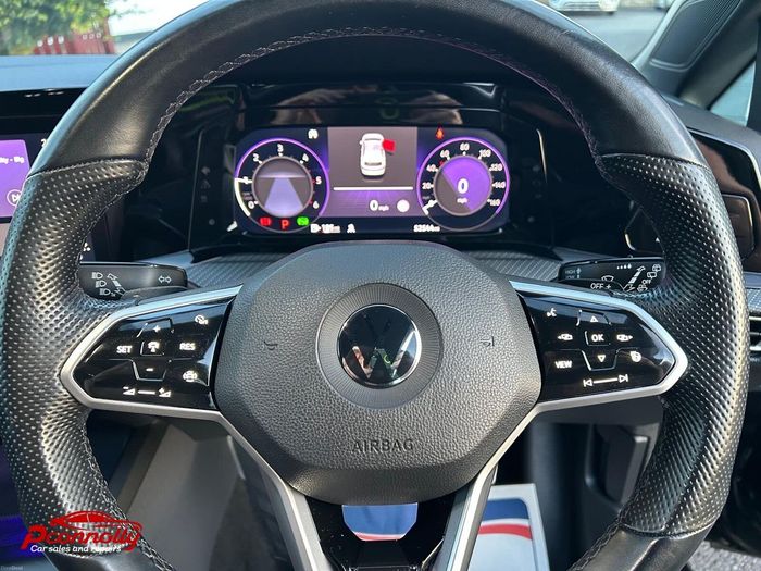 Volkswagen Golf 2021