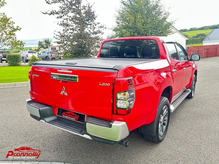 Mitsubishi L 200 2021