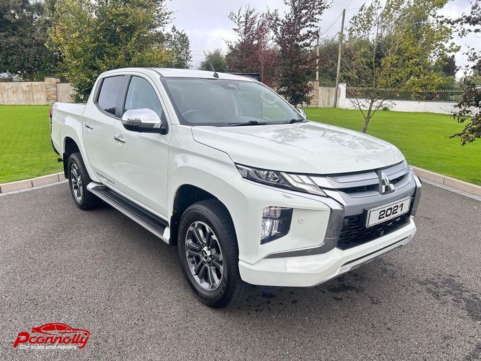 Mitsubishi L 200 2021