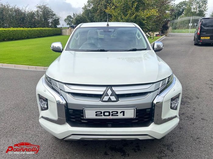 Mitsubishi L 200 2021