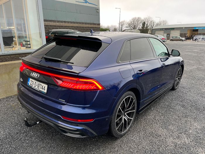 Audi Q8 2022