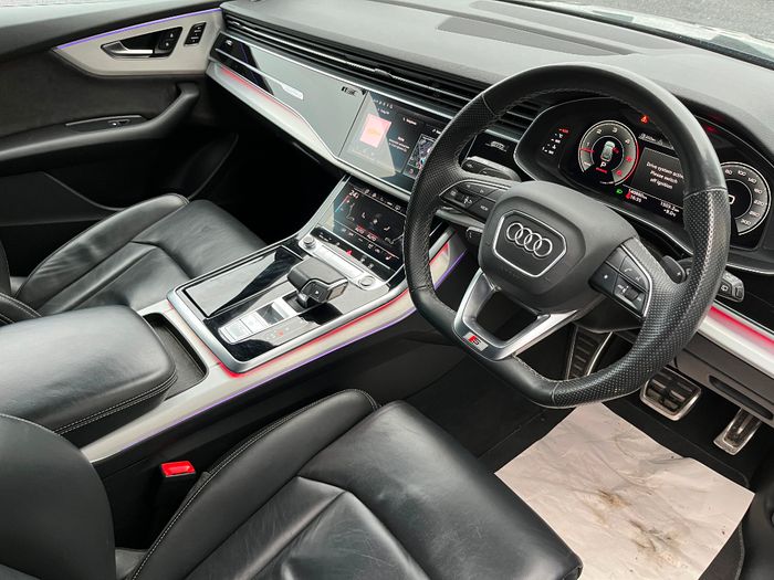 Audi Q8 2022