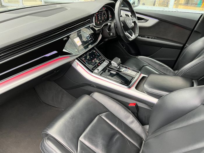 Audi Q8 2022