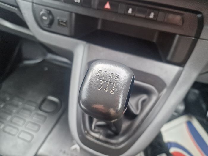 Peugeot Expert 2022