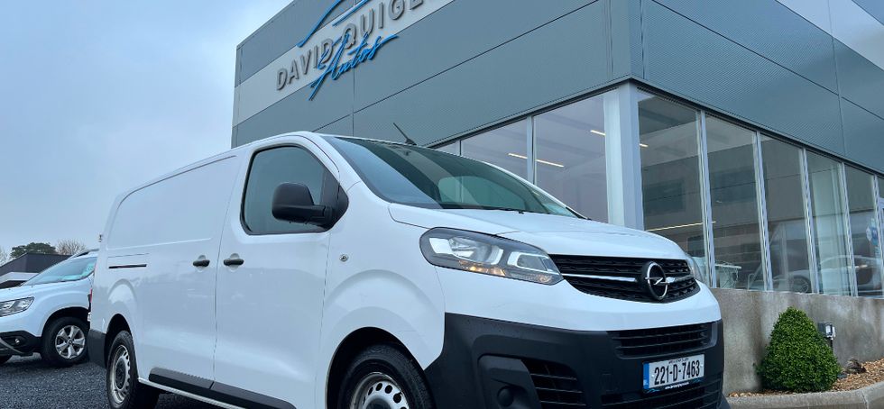 Opel Vivaro 2022