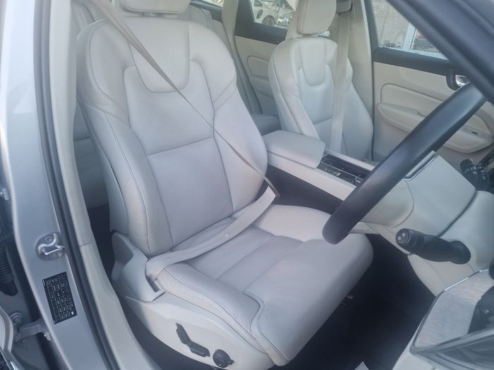Volvo XC60 2023