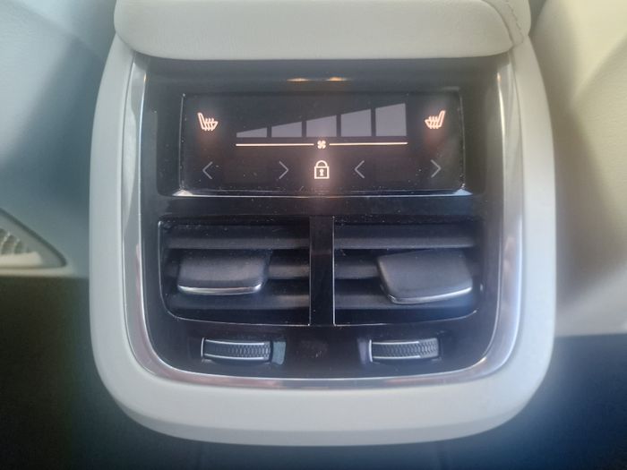 Volvo XC60 2023