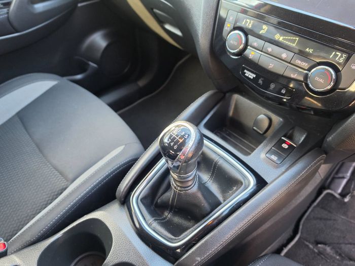 Nissan QASHQAI 2017