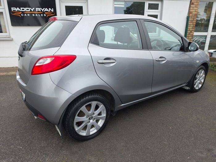 Mazda 2 2014