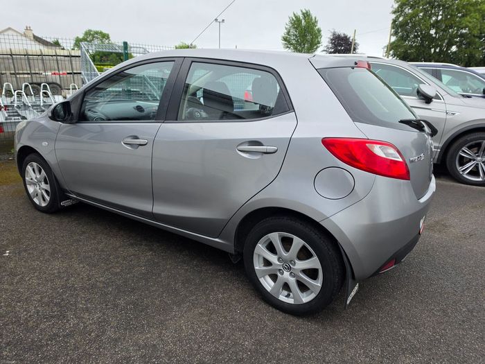 Mazda 2 2014