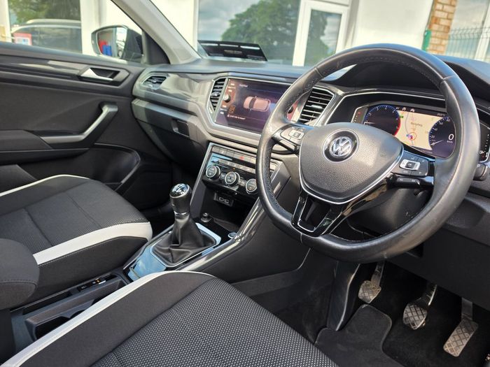 Volkswagen T-Roc 2020
